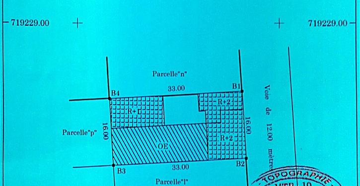 Vente d'un Immeuble : Atlantique-Abomey-Calavi (AKASSATO)